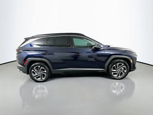 Used 2025 Hyundai Tucson Limited AWD/4WD image 4
