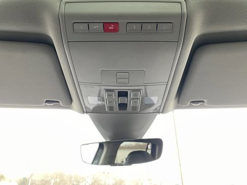 Used 2019 Volkswagen Atlas SEL Premium image 23