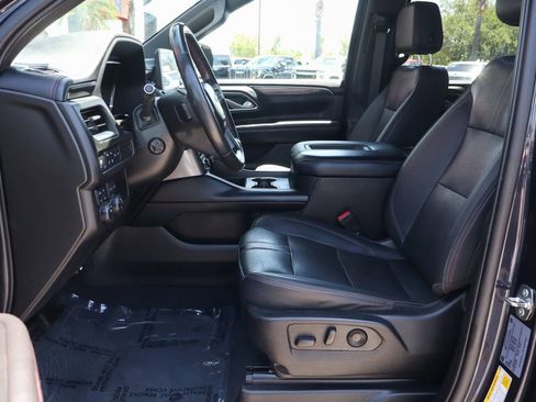 Used 2022 Chevrolet Tahoe RST w/ Luxury Package AWD/4WD image 21