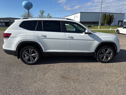 Used 2018 Volkswagen Atlas SEL AWD/4WD image 6