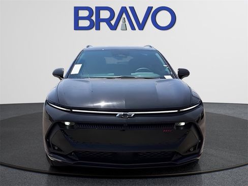 New 2025 Chevrolet Equinox EV RS w/ Convenience Package II image 2