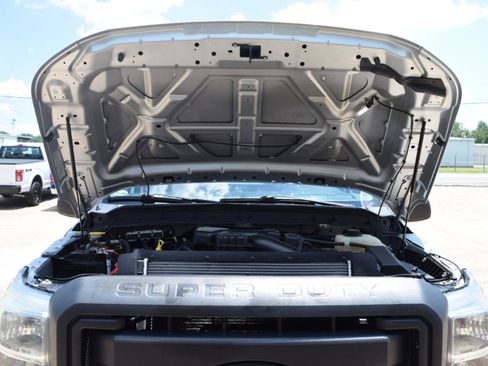 Used 2015 Ford F250 XL RWD image 24