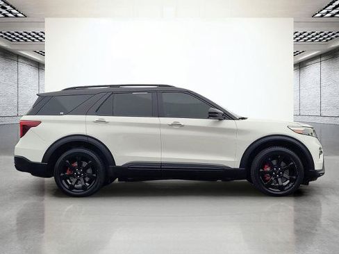 Certified 2023 Ford Explorer ST w/ Equipment Group 401A AWD/4WD image 5