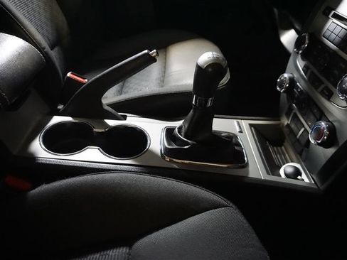 Used 2010 Ford Fusion SE image 14