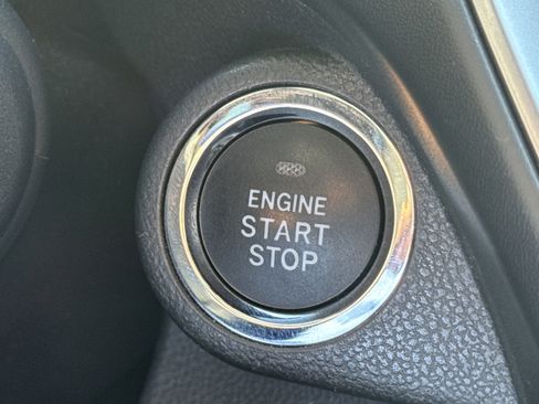 Used 2024 Subaru Impreza 2.0i Sport image 18