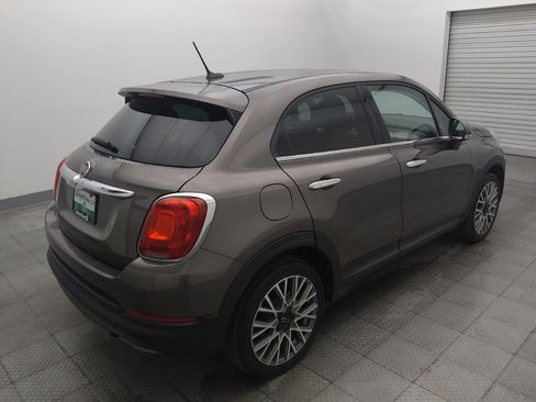 Used 2017 FIAT 500X Lounge FWD image 9