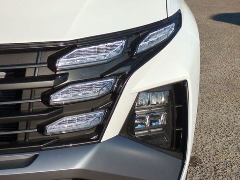 New 2026 Hyundai Tucson SE FWD image 10