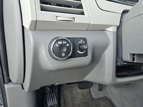 Used 2012 Chevrolet Traverse LT w/ All-Star Edition image 13