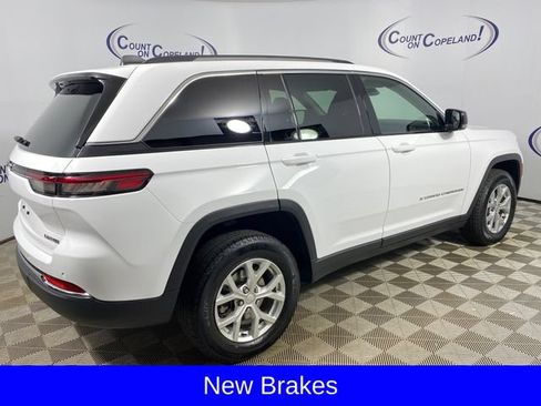 Used 2023 Jeep Grand Cherokee Limited AWD/4WD image 8