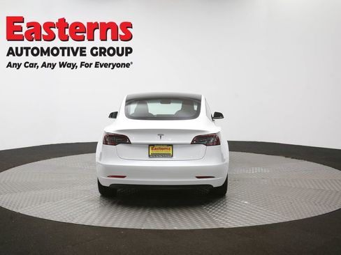 Used 2023 Tesla Model 3 Standard Range image 35