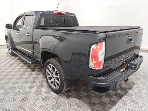 Used 2022 GMC Canyon Denali AWD/4WD image 2