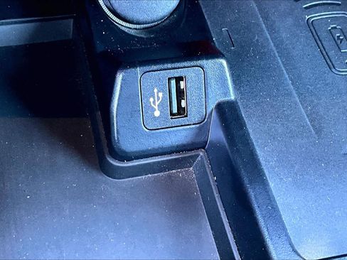 Certified 2022 BMW Z4 M40i w/ Premium Package image 34