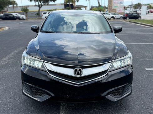 Used 2018 Acura ILX FWD image 2