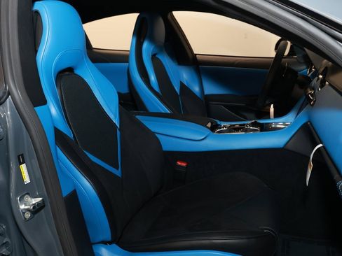 New 2025 Karma Revero Luxury image 17