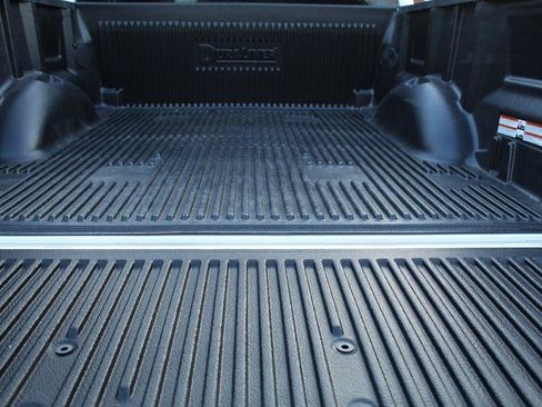 Used 2019 Ford F150 XLT w/ Equipment Group 301A Mid AWD/4WD image 11