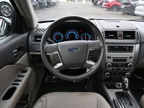 Used 2012 Ford Fusion SEL image 24