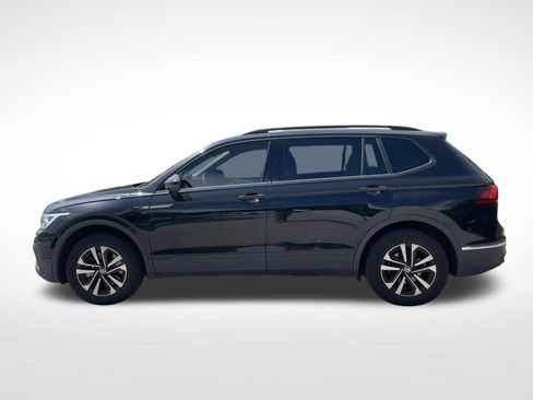 Used 2023 Volkswagen Tiguan S FWD image 8