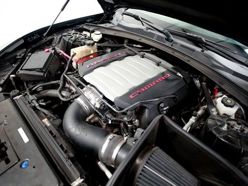 Used 2023 Chevrolet Camaro LT RWD image 22