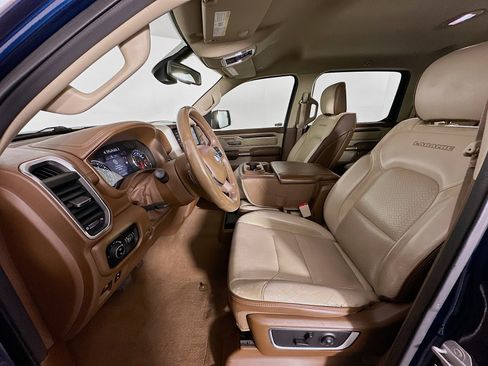 Used 2019 RAM 1500 Laramie image 13
