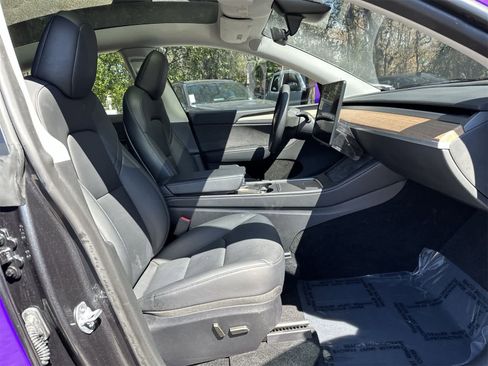 Used 2024 Tesla Model Y Performance image 14