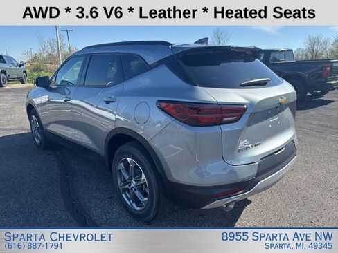 Used 2024 Chevrolet Blazer LT AWD/4WD image 5