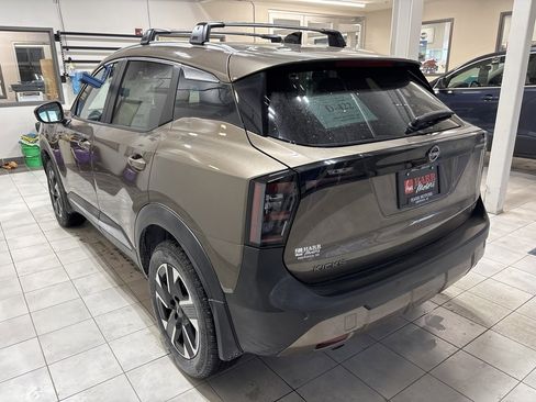 New 2026 Nissan Kicks SV w/ Cold Weather Package image 2