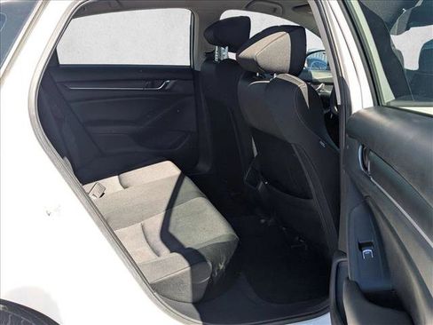 Used 2019 Honda Accord LX image 17