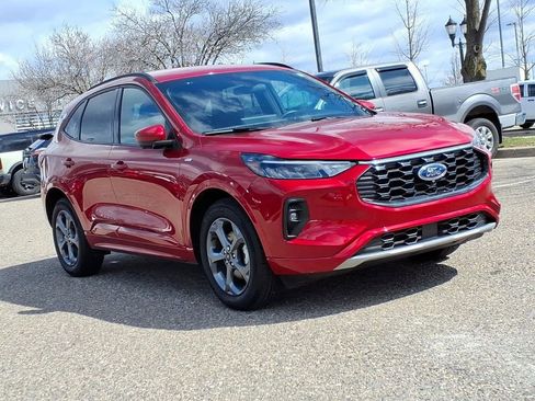 Used 2023 Ford Escape ST-Line Select w/ Tech Pack #2 AWD/4WD image 7