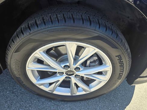 Used 2025 Audi Q3 2.0T Premium AWD/4WD image 9