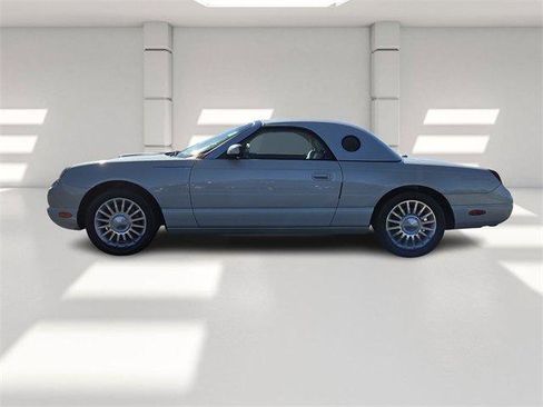 Used 2005 Ford Thunderbird 50th Anniversary image 2