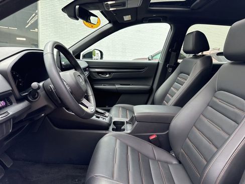 Used 2025 Honda CR-V Sport-L image 9