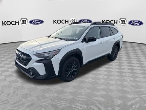 Used 2025 Subaru Outback Onyx Edition w/ Tech Package 2 image 3