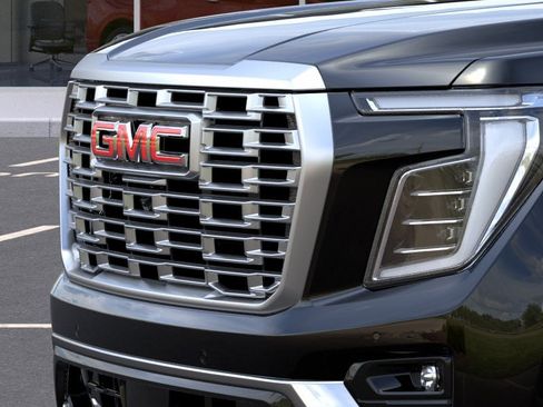 New 2026 GMC Yukon Denali w/ LPO, Floor Liner Package AWD/4WD image 13