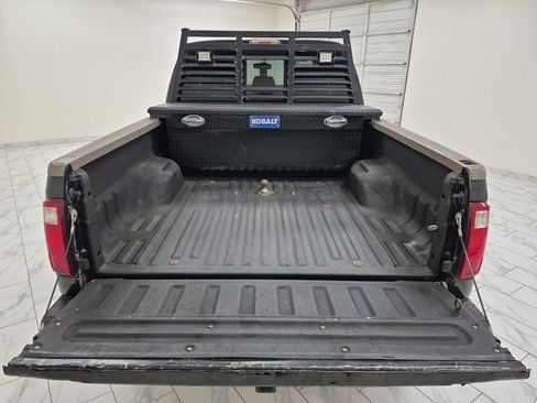 Used 2013 Ford F250 King Ranch w/ King Ranch w/Chrome Pkg image 27