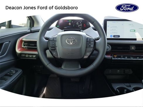 Used 2024 Toyota Prius Prime XSE Premium image 21