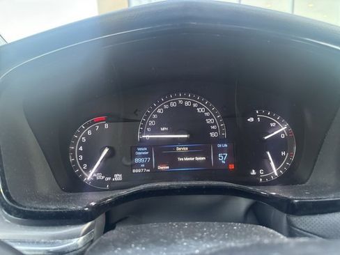 Used 2019 Cadillac XT5 Luxury image 7