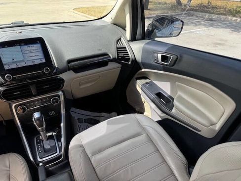 Used 2019 Ford EcoSport Titanium image 21
