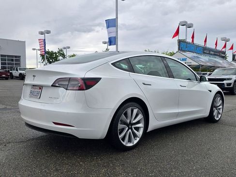 Used 2019 Tesla Model 3 Long Range AWD/4WD image 4