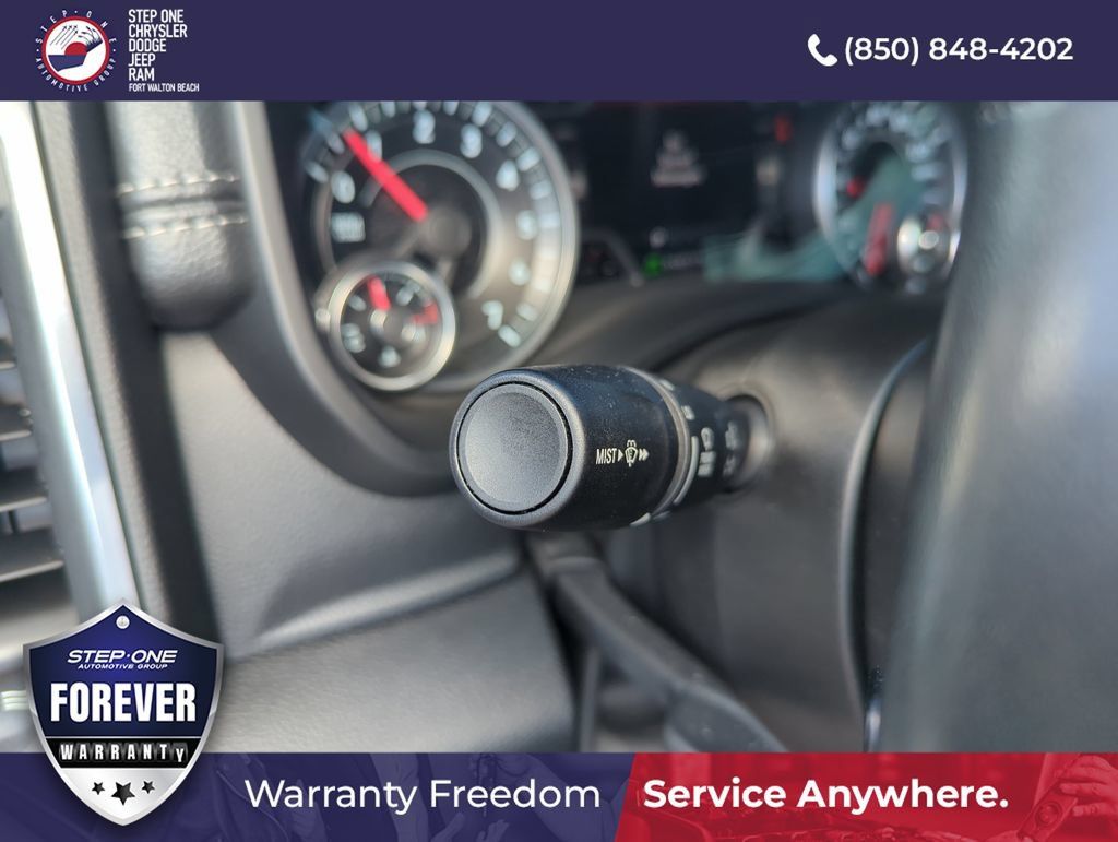 Used 2022 RAM 1500 Laramie AWD/4WD image 20