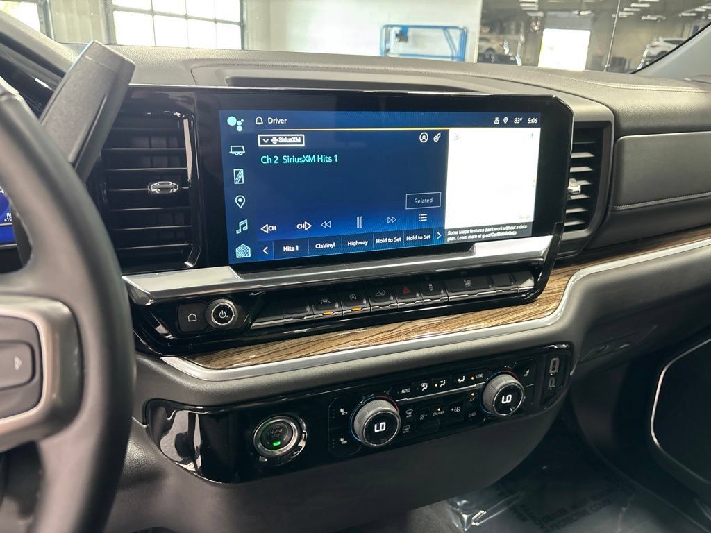 Used 2024 Chevrolet Silverado 1500 LT AWD/4WD image 16