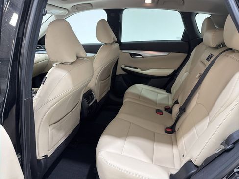 Used 2019 INFINITI QX50 Luxe w/ Navigation Package image 24