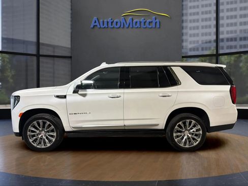 Used 2021 GMC Yukon Denali w/ Denali Premium Package image 7