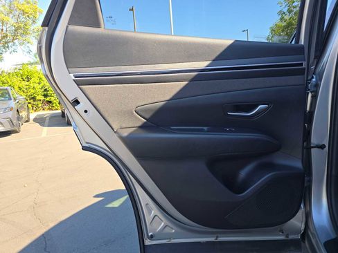 Used 2023 Hyundai Tucson SEL w/ Convenience Package image 17