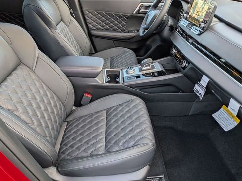 New 2025 Mitsubishi Outlander SEL AWD/4WD image 30