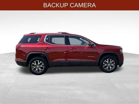 Used 2023 GMC Acadia SLE w/ Driver Convenience Package FWD image 8