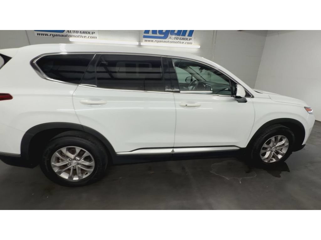 Used 2020 Hyundai Santa Fe SEL FWD image 9
