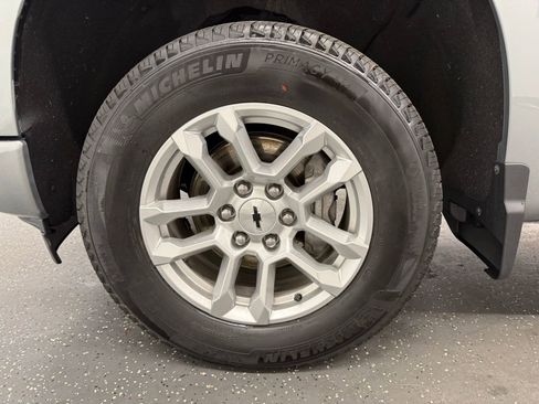 Used 2026 Chevrolet Silverado 1500 RST AWD/4WD image 18
