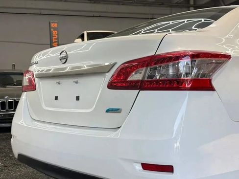 Used 2014 Nissan Sentra S FWD image 6
