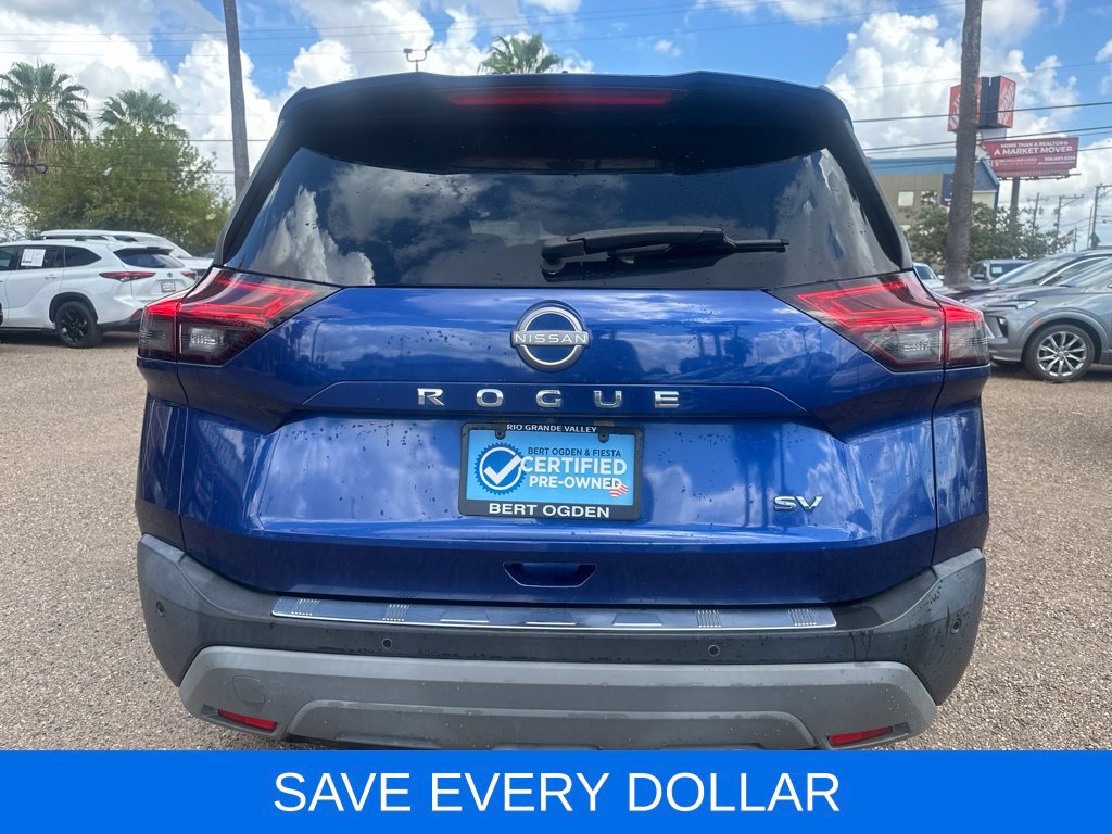 Used 2022 Nissan Rogue SV FWD image 5