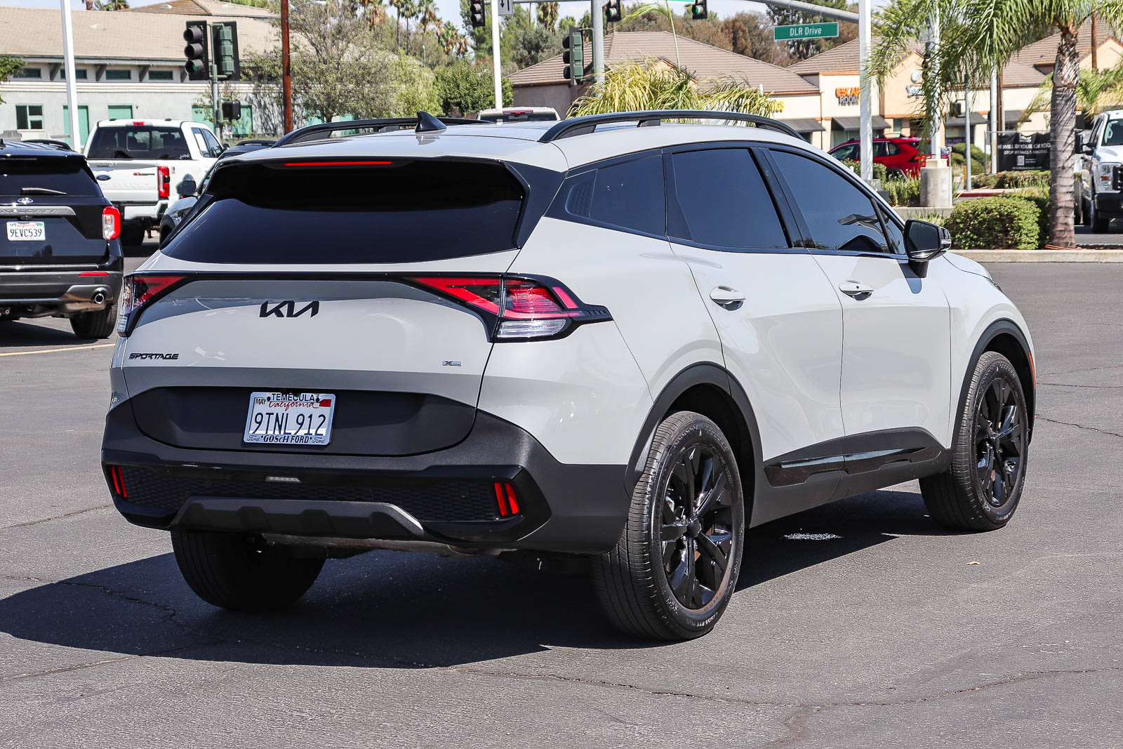 Used 2025 Kia Sportage X-Line w/ Premium Package AWD/4WD image 5